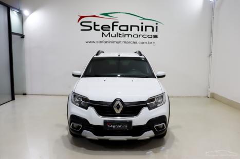RENAULT Sandero 1.6 16V 4P FLEX SCE STEPWAY DINAMIQUE, Foto 2 RENAULT Sandero 1.6 16V 4P FLEX SCE STEPWAY DINAMIQUE, Foto 2