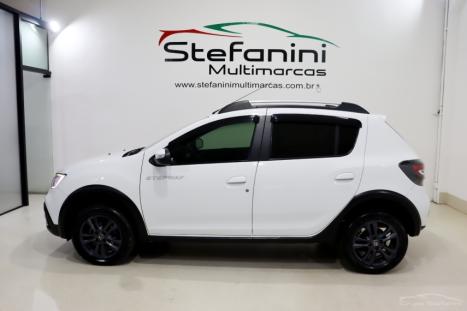 RENAULT Sandero 1.6 16V 4P FLEX SCE STEPWAY DINAMIQUE, Foto 10 RENAULT Sandero 1.6 16V 4P FLEX SCE STEPWAY DINAMIQUE, Foto 10
