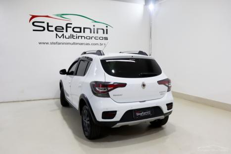 RENAULT Sandero 1.6 16V 4P FLEX SCE STEPWAY DINAMIQUE, Foto 13 RENAULT Sandero 1.6 16V 4P FLEX SCE STEPWAY DINAMIQUE, Foto 13