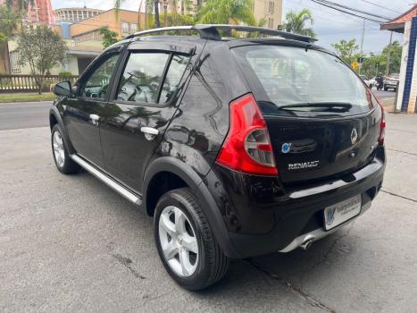 RENAULT Sandero 1.6 4P FLEX STEPWAY, Foto 4 RENAULT Sandero 1.6 4P FLEX STEPWAY, Foto 4