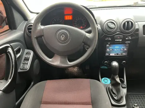 RENAULT Sandero 1.6 4P FLEX STEPWAY, Foto 13 RENAULT Sandero 1.6 4P FLEX STEPWAY, Foto 13