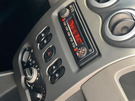 RENAULT Sandero 1.6 16V 4P FLEX PRIVILEGE, Foto 2