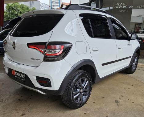 RENAULT Sandero 1.6 16V 4P FLEX SCE STEPWAY INTENSE X-TRONIC AUTOM�TICO CVT, Foto 7