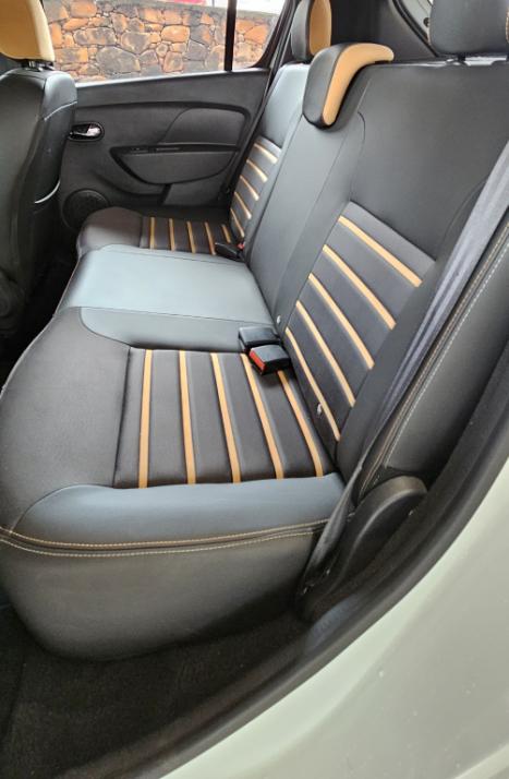 RENAULT Sandero 1.6 16V 4P FLEX SCE STEPWAY INTENSE X-TRONIC AUTOM�TICO CVT, Foto 11