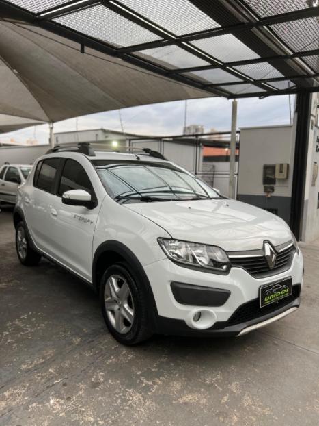 RENAULT Sandero 1.6 16V 4P FLEX STEPWAY, Foto 3