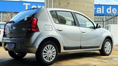 RENAULT Sandero 1.6 4P FLEX PRIVIL�GE AUTOM�TICO, Foto 10