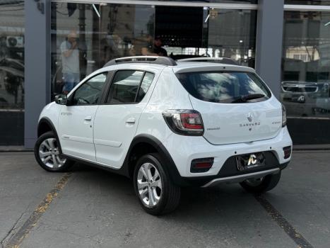 RENAULT Sandero 1.6 4P FLEX STEPWAY, Foto 4