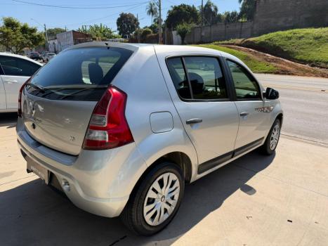 RENAULT Sandero 1.6 16V 4P FLEX SCE EXPRESSION, Foto 6