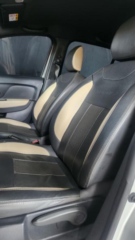 RENAULT Sandero 1.6 4P FLEX STEPWAY, Foto 15