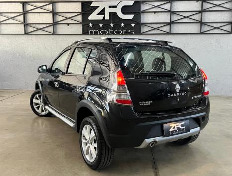 RENAULT Sandero 1.6 16V 4P FLEX STEPWAY AUTOM�TICO, Foto 3