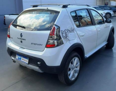 RENAULT Sandero 1.6 4P FLEX STEPWAY, Foto 6