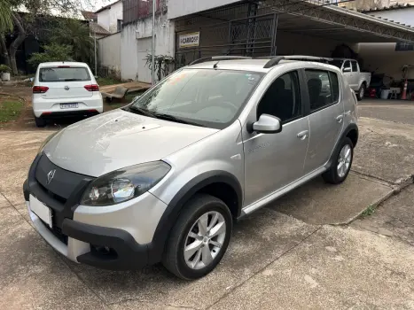 RENAULT Sandero 1.6 16V 4P FLEX STEPWAY, Foto 2
