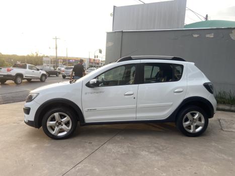 RENAULT Sandero 1.6 4P FLEX STEPWAY, Foto 2