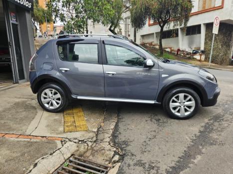 RENAULT Sandero 1.6 16V 4P FLEX STEPWAY AUTOMÁTICO, Foto 7