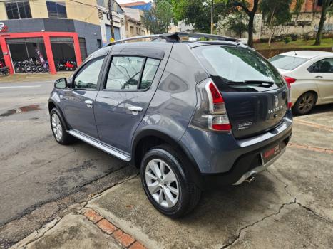 RENAULT Sandero 1.6 16V 4P FLEX STEPWAY AUTOMÁTICO, Foto 9