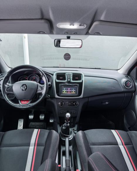 RENAULT Sandero 2.0 16V 4P RS FLEX, Foto 10 RENAULT Sandero 2.0 16V 4P RS FLEX, Foto 10