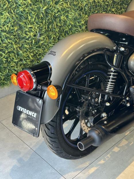 ROYAL ENFIELD Classic 350 ABS, Foto 3