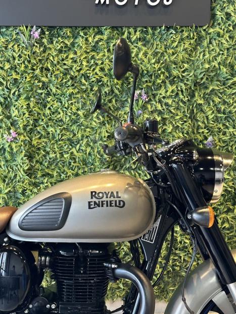 ROYAL ENFIELD Classic 350 ABS, Foto 4