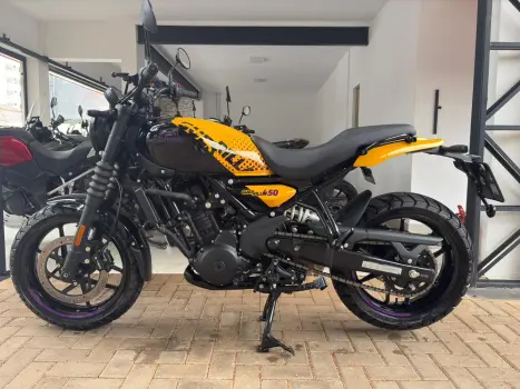ROYAL ENFIELD Guerrilla 450 , Foto 2