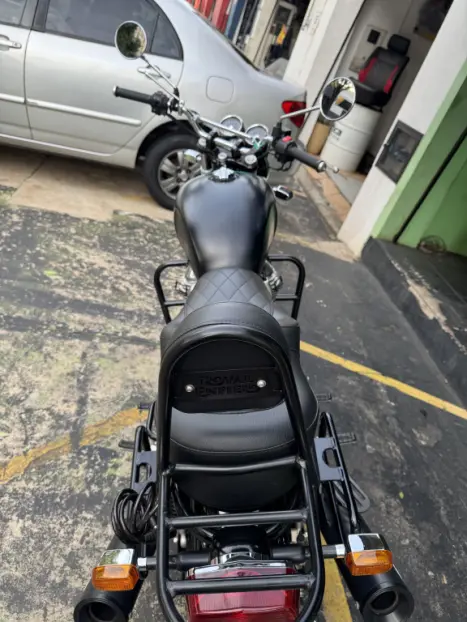 ROYAL ENFIELD Interceptor 650 , Foto 2