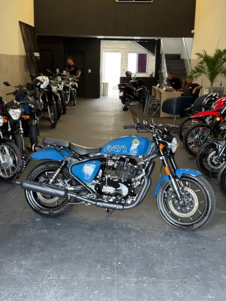 ROYAL ENFIELD Interceptor 650 , Foto 2