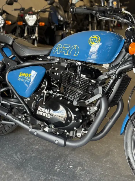 ROYAL ENFIELD Interceptor 650 , Foto 4