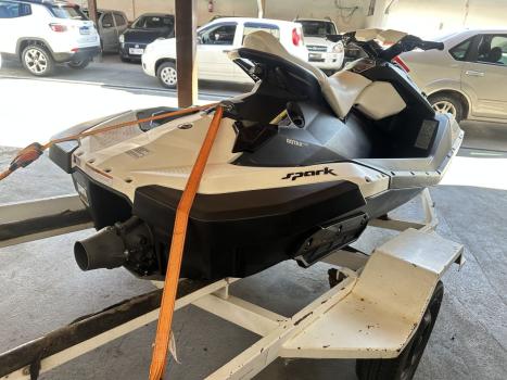 SEA DOO Spark 900 90 HP, Foto 4