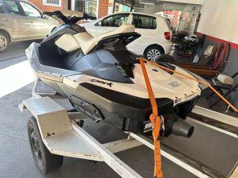 SEA DOO Spark 900 90 HP, Foto 6