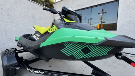 SEA DOO Spark Trixx 900 , Foto 2 SEA DOO Spark Trixx 900 , Foto 2