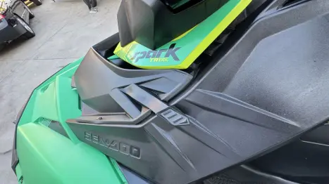 SEA DOO Spark Trixx 900 , Foto 4 SEA DOO Spark Trixx 900 , Foto 4