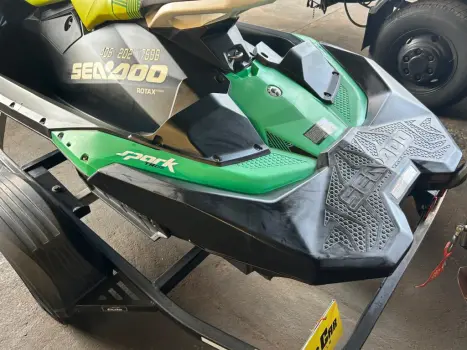 SEA DOO Spark Trixx 900 , Foto 5