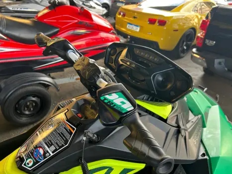 SEA DOO Spark Trixx 900 , Foto 11