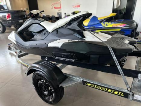 SEA DOO Spark Trixx 900 , Foto 2