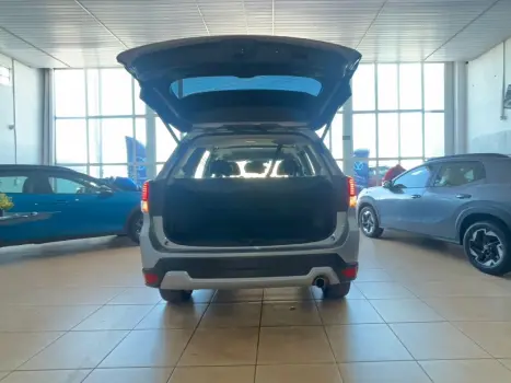 SUBARU Forester 2.0 16V 4P LX 4X4 AUTOMÁTICO, Foto 11