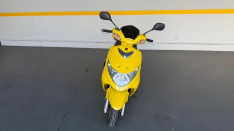 SUZUKI Burgman 125 , Foto 3