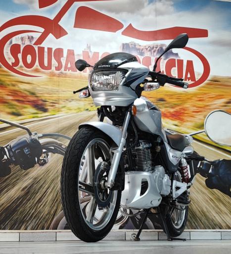 SUZUKI GSR 125 S , Foto 3