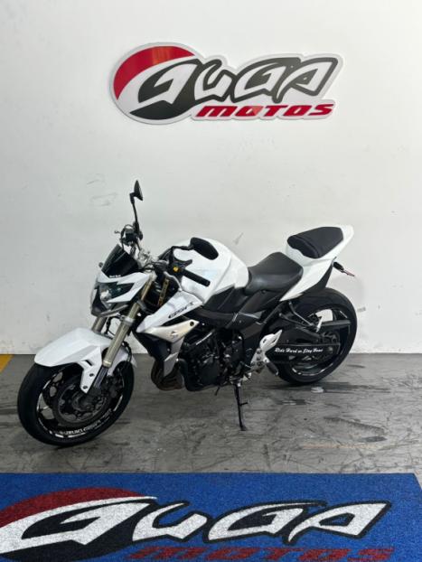SUZUKI GSR 750 ZA, Foto 6