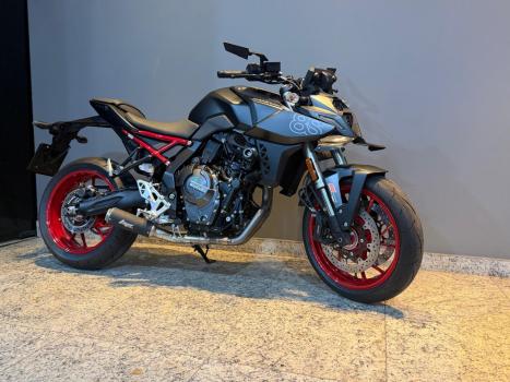 SUZUKI GSX 8S , Foto 9