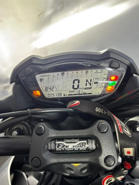 SUZUKI GSX-S 1000 A, Foto 7