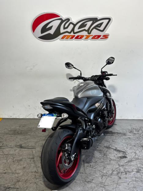 SUZUKI GSX-S 1000 A, Foto 2