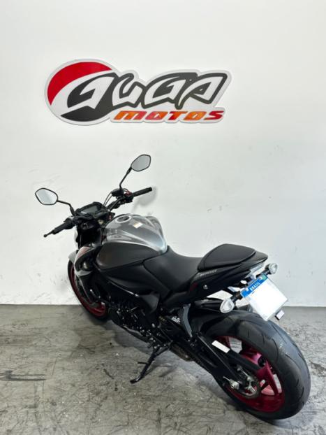 SUZUKI GSX-S 1000 A, Foto 3