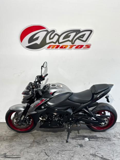 SUZUKI GSX-S 1000 A, Foto 4