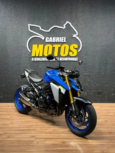 SUZUKI GSX-S 1000 A, Foto 3
