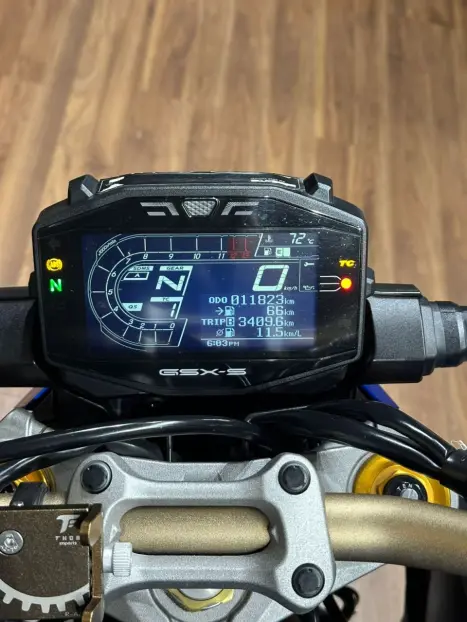 SUZUKI GSX-S 1000 A, Foto 7