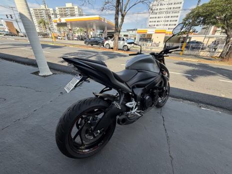SUZUKI GSX-S 1000 A, Foto 8