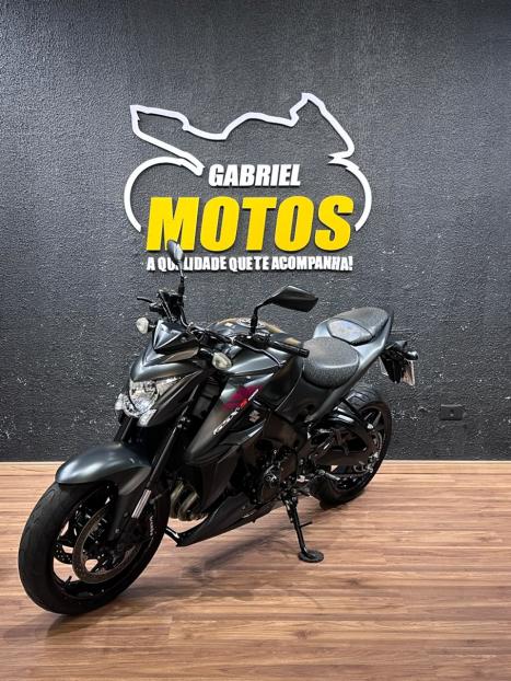 SUZUKI GSX-S 1000 A, Foto 4