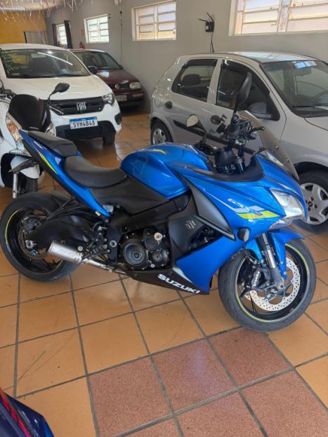 SUZUKI GSX-S 1000 F, Foto 7