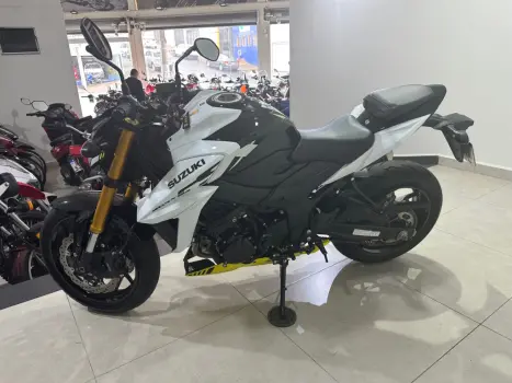 SUZUKI GSX-S 750 ABS, Foto 4
