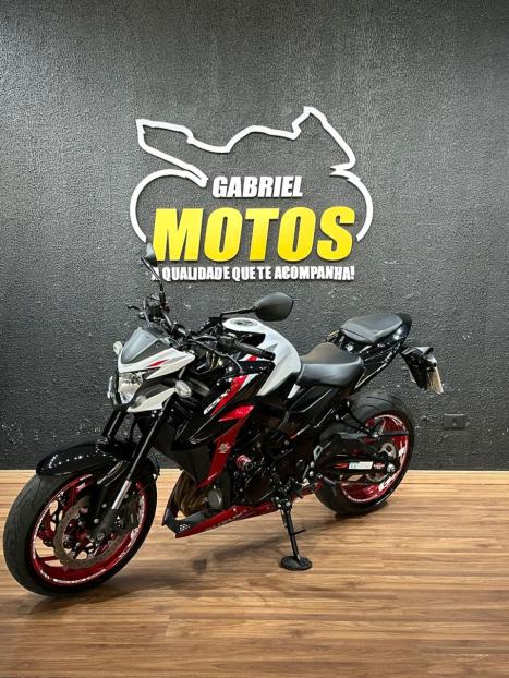 SUZUKI GSX-S 750 ABS, Foto 4