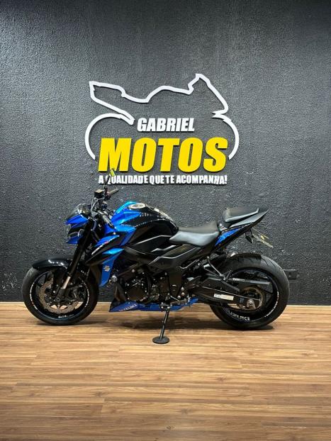 SUZUKI GSX-S 750 ABS, Foto 2